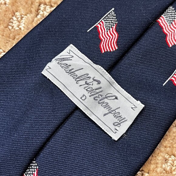 Vtg Americana American Flag Marshall Field & Co Necktie Tie Navy Blue Patriotic - Picture 5 of 5